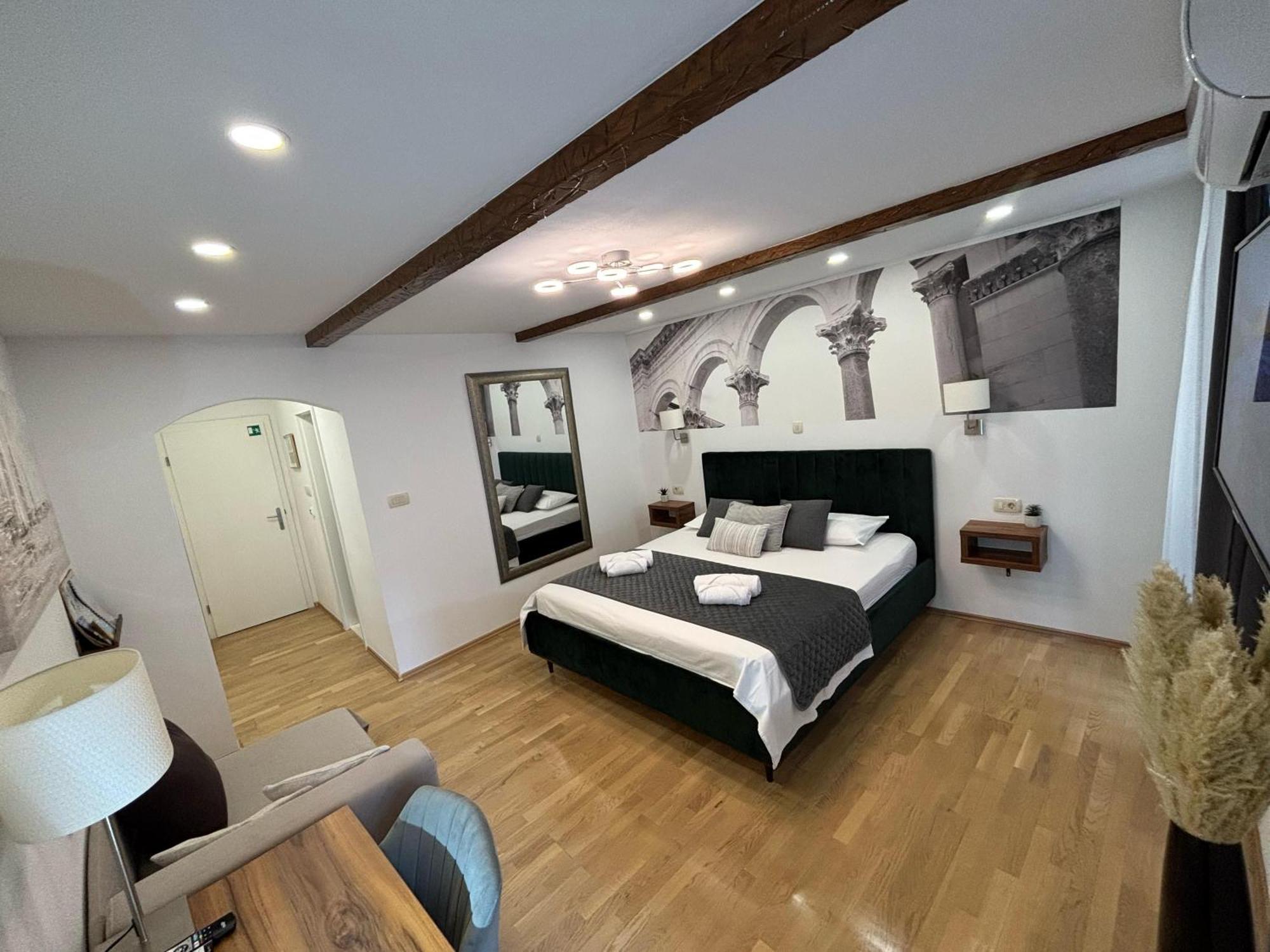 Palace Luxury Room Split Eksteriør billede